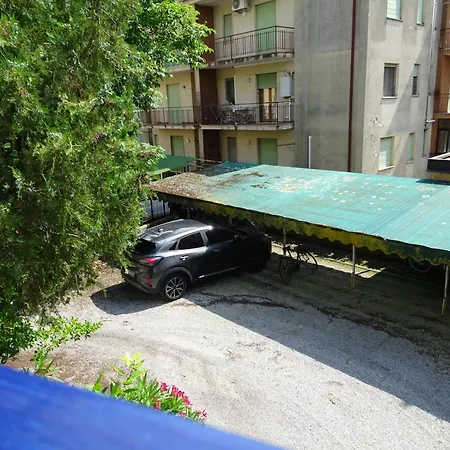 Romeo-monolocale Intimo Vicino Alle Spiagge Lägenhet Grado